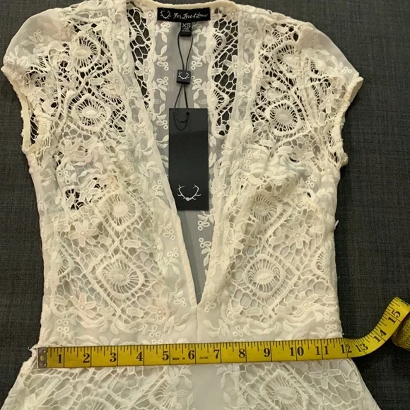 For Love & Lemons NEW Mariposa Mini Dress White XS Embroidered Lace Romantic - Picture 16 of 16